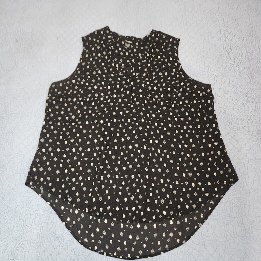 Torrid 2X Skull Celestial Challis High V-Neck Sleeveless Top Goth Whimsigoth